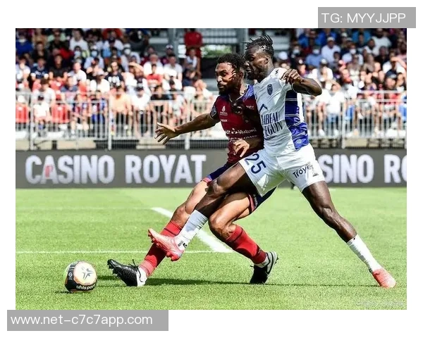 博卡青年在主场以二比零战胜帕梅拉斯展现强大实力