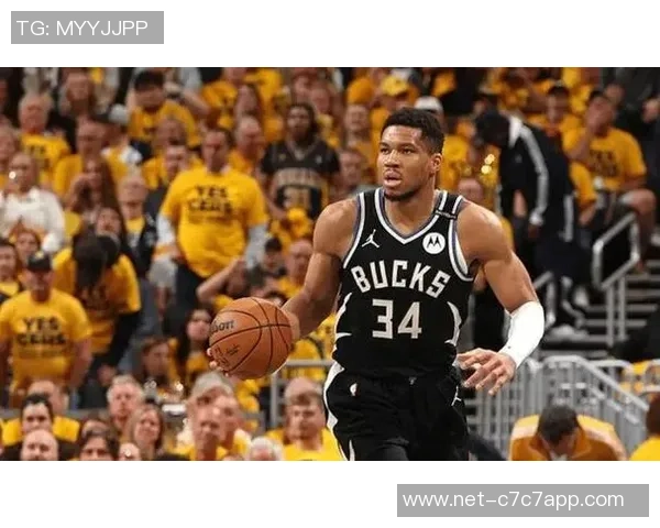 字母哥愤怒撕裂球衣雄鹿惨败后更衣室内冲突不断 字母哥愤怒撕裂球衣雄鹿惨败后更衣室内冲突不断