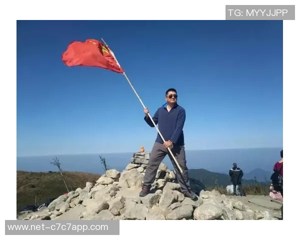 恩佐的成长之路:从少年到英雄的奋斗与蜕变 恩佐的成长之路:从少年到英雄的奋斗与蜕变